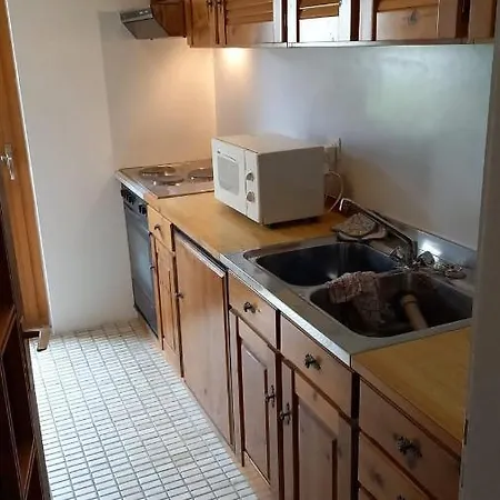 Rezia Apartment